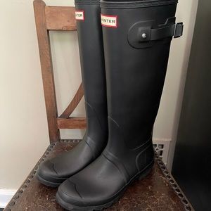 TALL HUNTER rain boots women’s US size 10